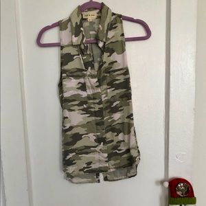Cloth & Stone Camo Anthropologie shirt